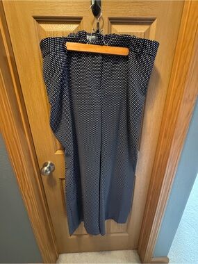 Charter Club Trouser Size 24 - Navy and White Polka Dot
